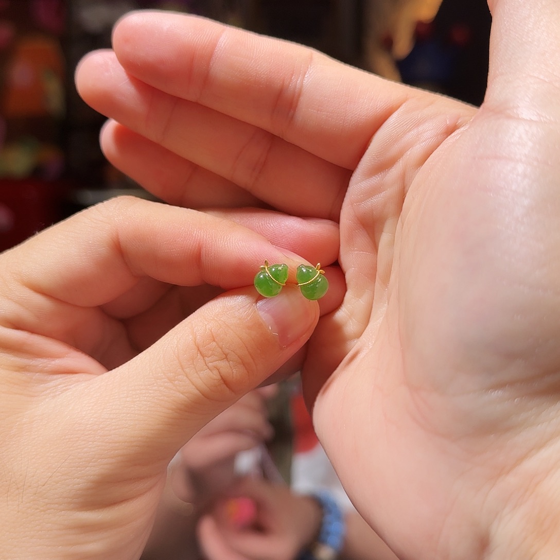 和田玉18K金镶嵌耳饰精致