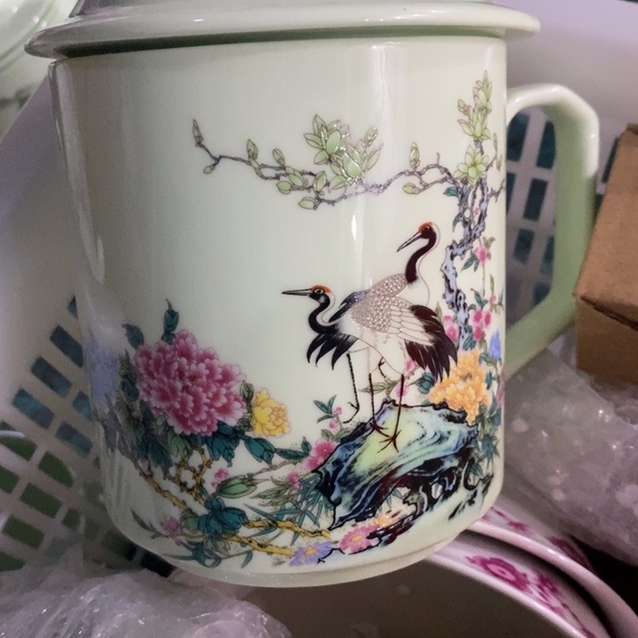 摆件陶绿稀土仙鹤牡丹办公杯