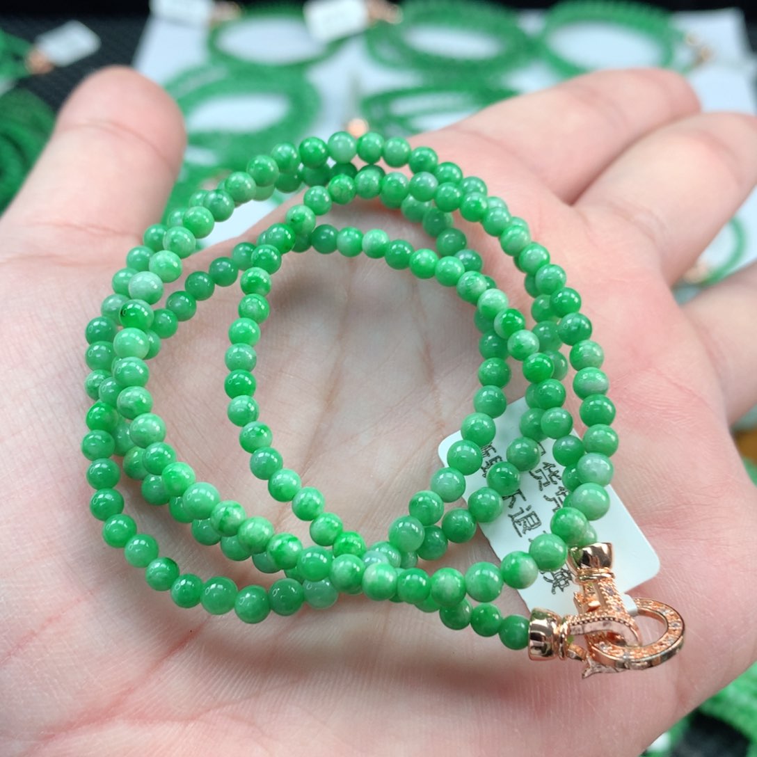 翡翠手链未镶嵌翡翠