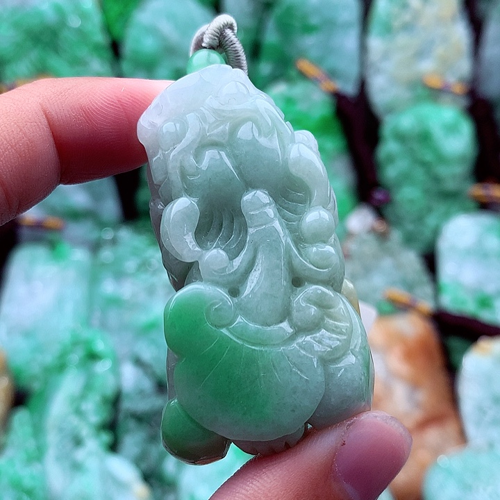 翡翠吊坠(不含链)未镶嵌