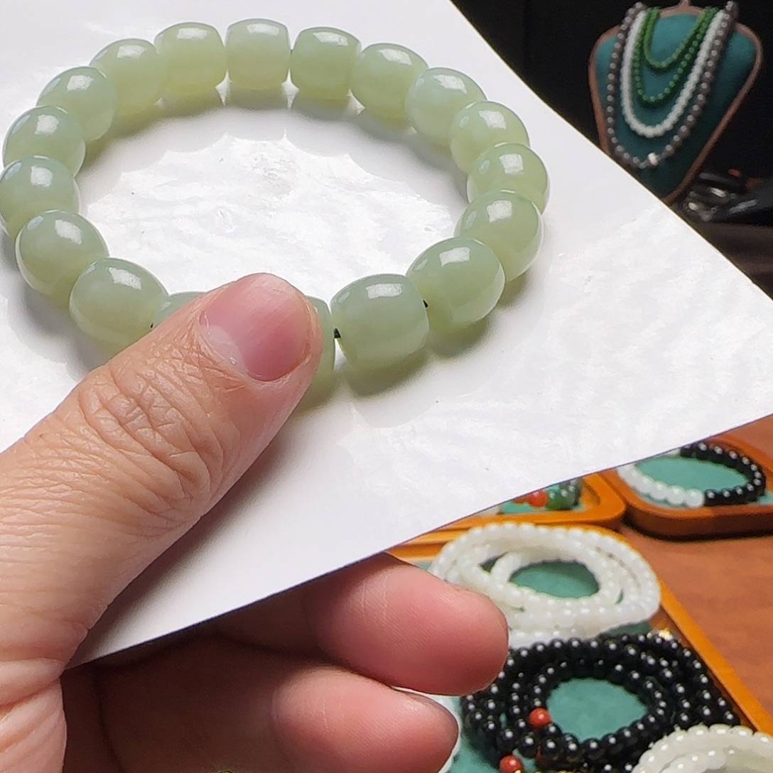 和田玉未镶嵌手链