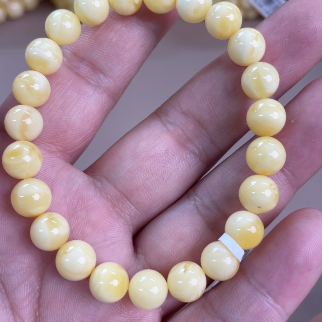 琥珀裸石未镶嵌130000000000