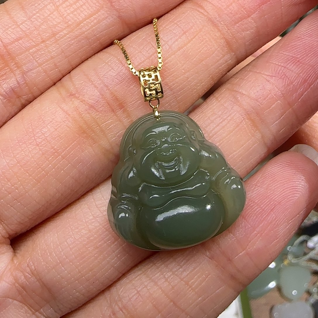 和田玉颈饰18K金镶嵌