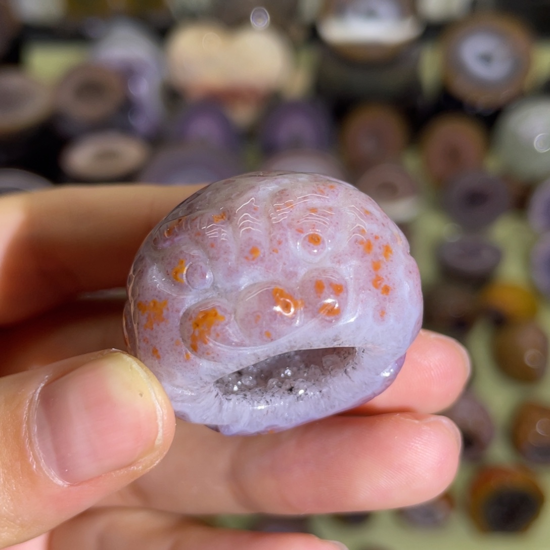 未镶嵌水晶大型摆件（非配饰）