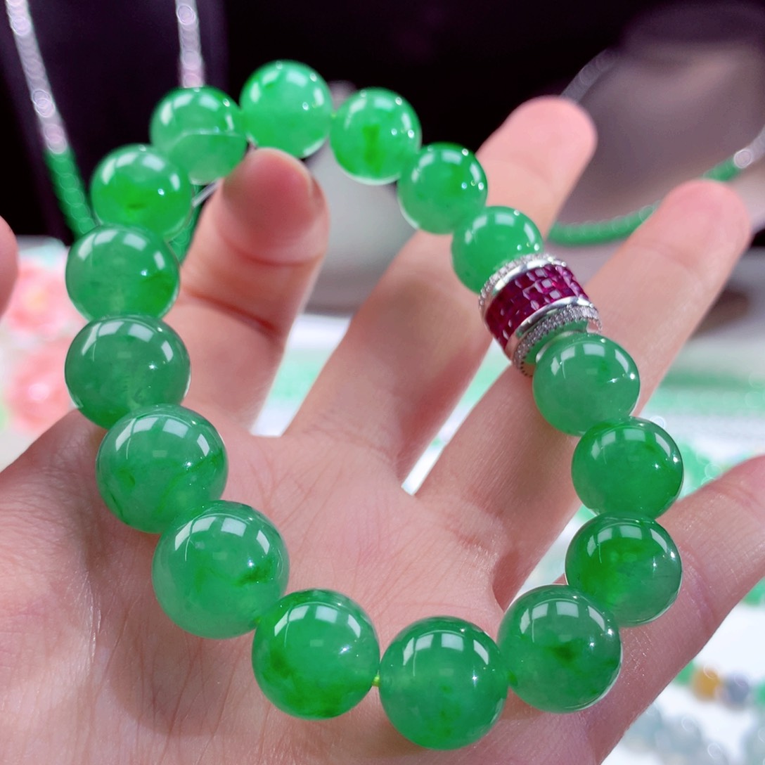 翡翠手链未镶嵌卡11.5-13mm