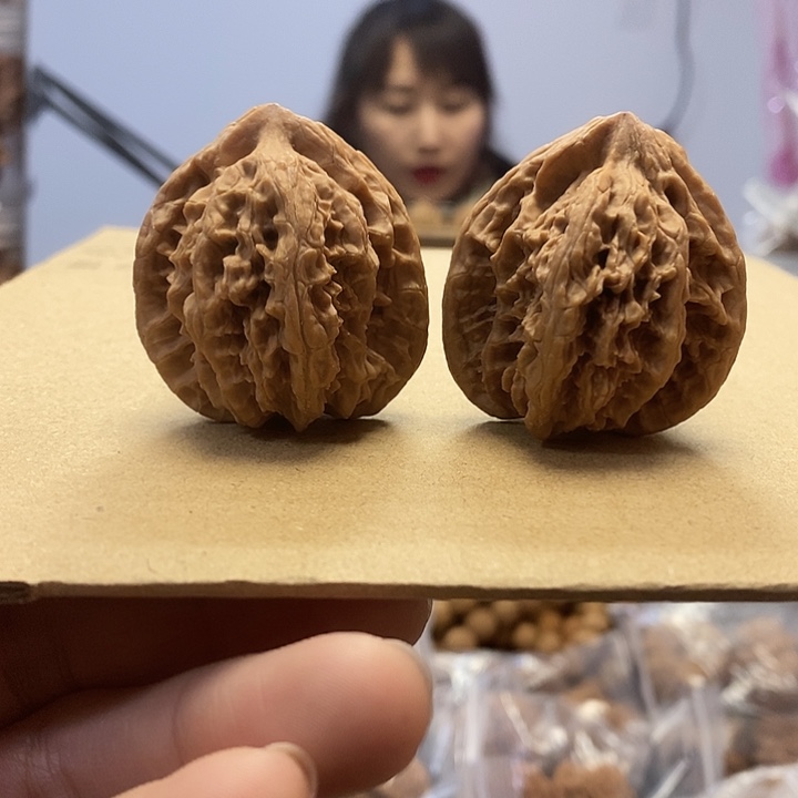 把件文玩核桃39梅枝虎小众