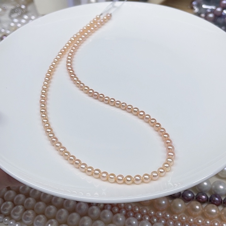 淡水珍珠颈饰未镶嵌18
