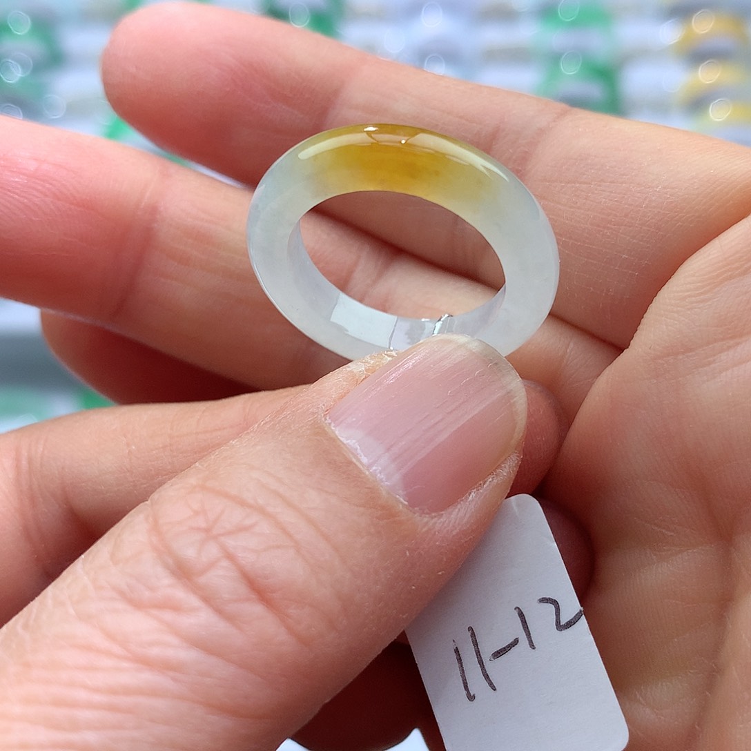 翡翠戒指未镶嵌11-12号