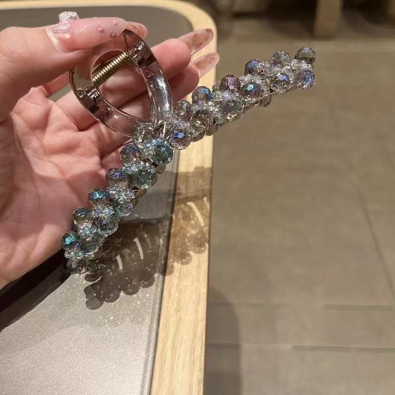 新款2025夹子发量串珠气质高级发夹后脑勺鲨鱼盘头饰轻奢抓夹