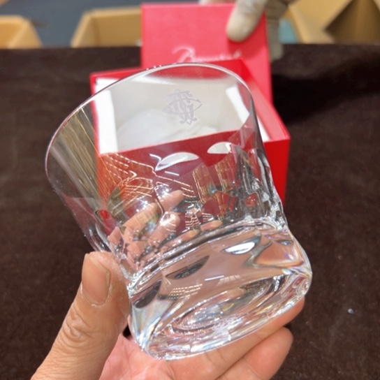 瓷器周边默认瑕疵1