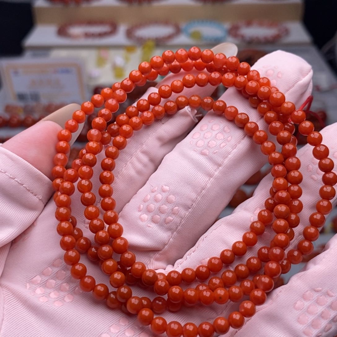 南红玛瑙配饰未镶嵌