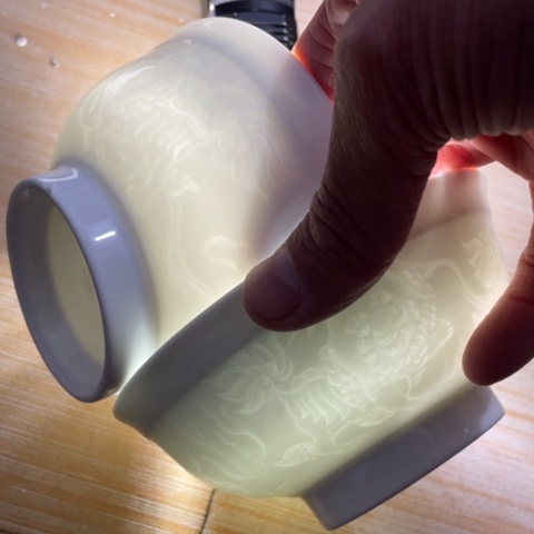 景德镇陶瓷5英寸2个雕刻麒麟