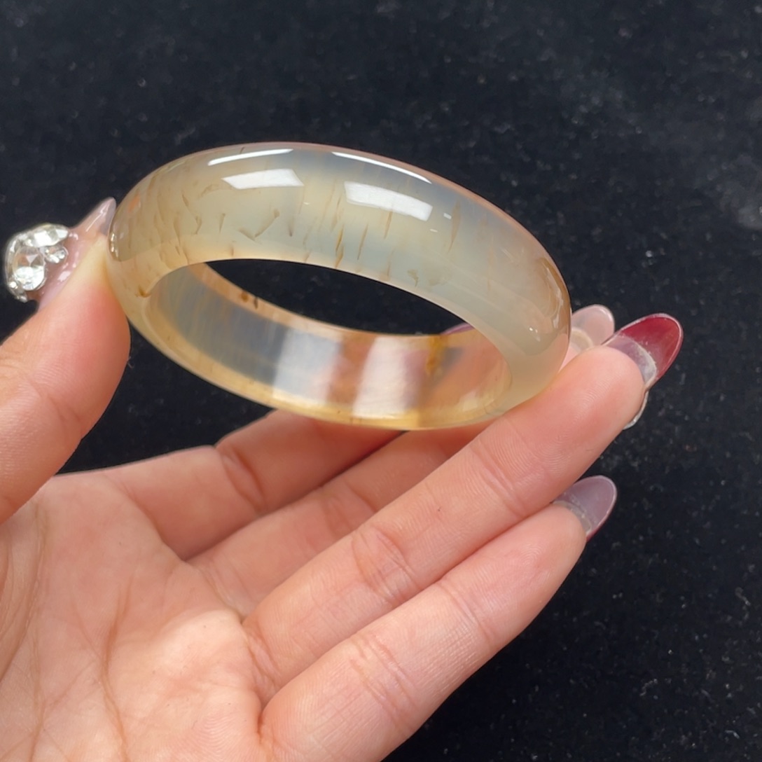 玛瑙/玉髓手镯未镶嵌