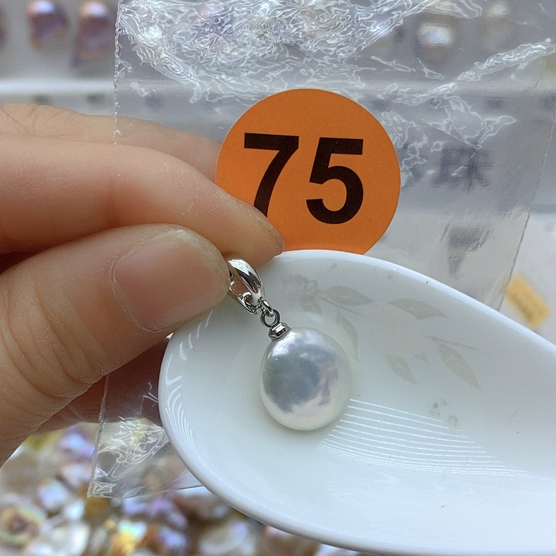 淡水珍珠未镶嵌颈饰