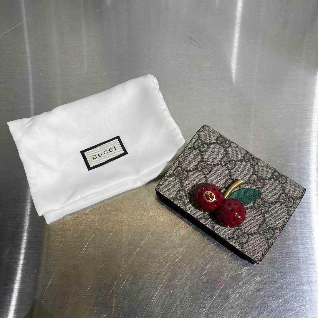 未使用 GUCCI/古驰 gucci镶钻樱桃钱包/全新未使用/原尘袋