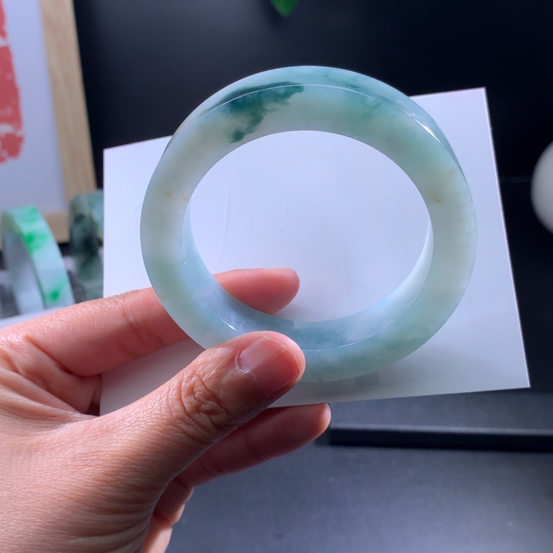 定制翡翠手镯未镶嵌