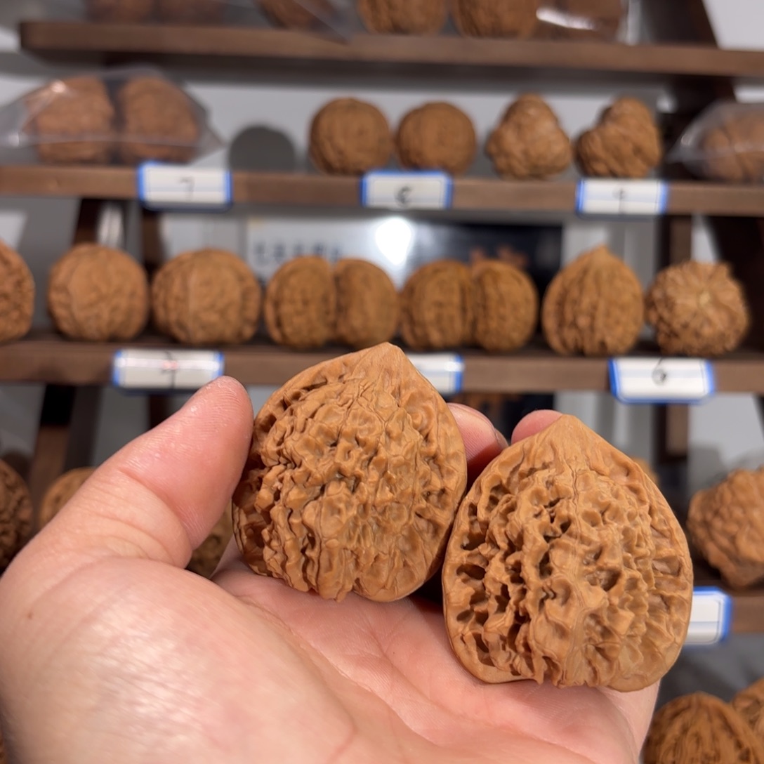 要***o文玩核桃把件官帽