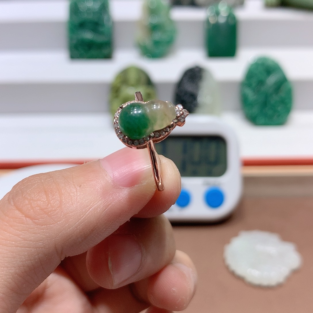 独山玉挂件银S925镶嵌