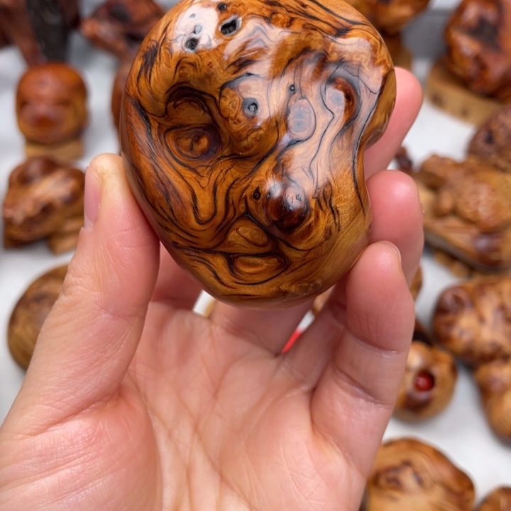 查***生木太行精品陈化圈眼精品把件鉴赏期48小时