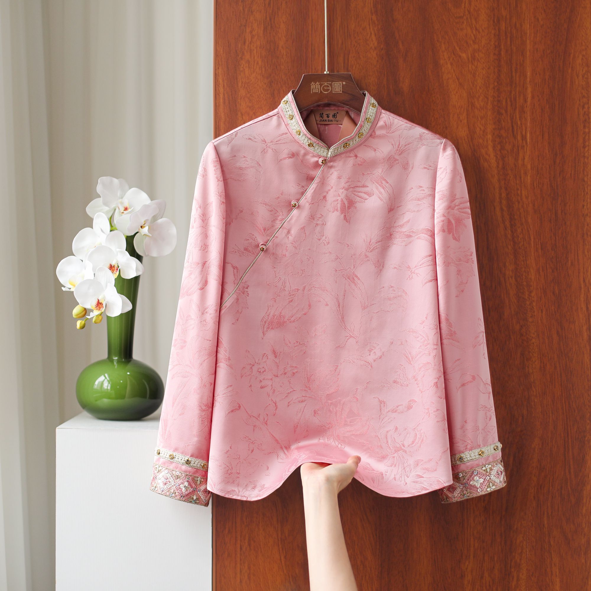 2026早春新款新中式重工钉珠立领粉色百搭衬衫气质中国风时尚上衣