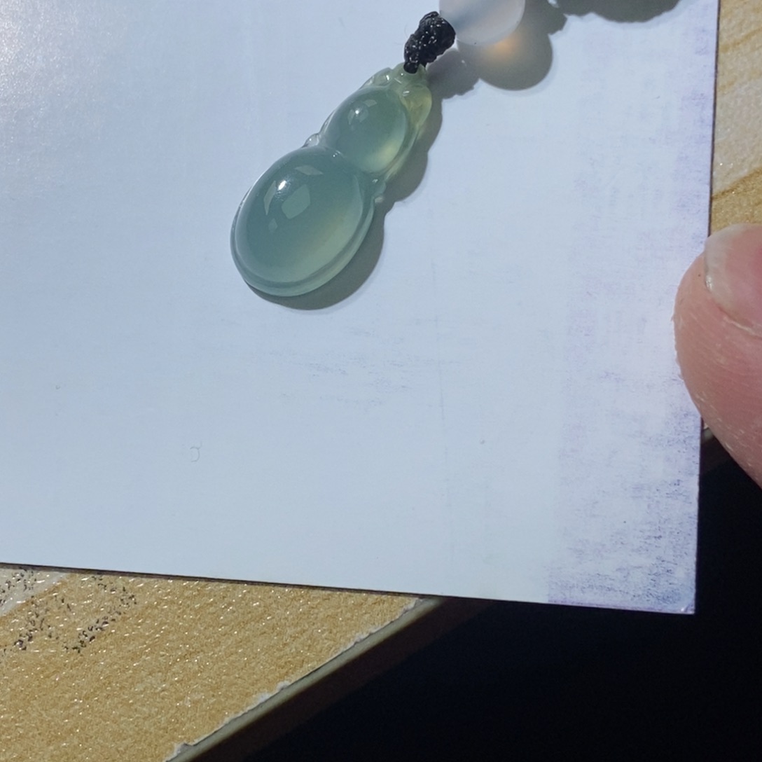 翡翠颈饰未镶嵌天然