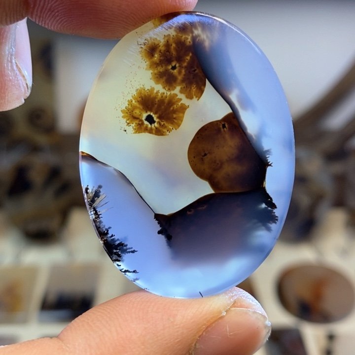 玛瑙/玉髓颈饰未镶嵌