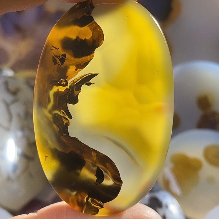 未镶嵌颈饰玛瑙/玉髓