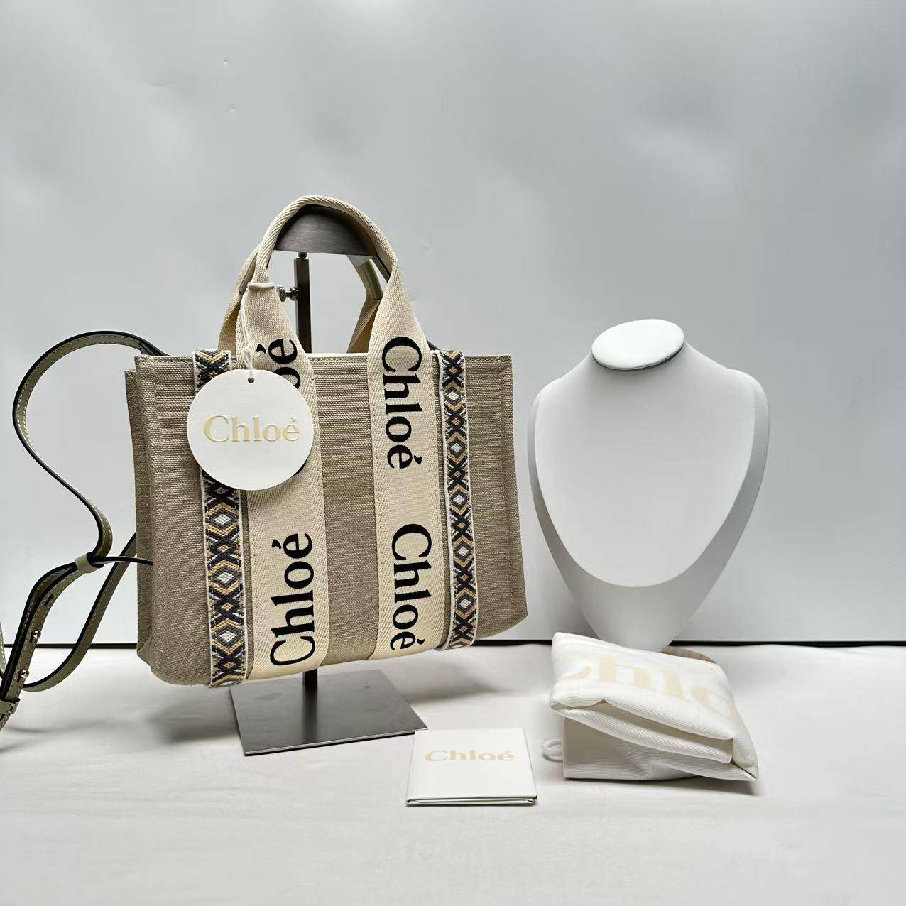 胖虎熙少/蔻依/99新/公价0/箱包/斜挎包/31B2501200272