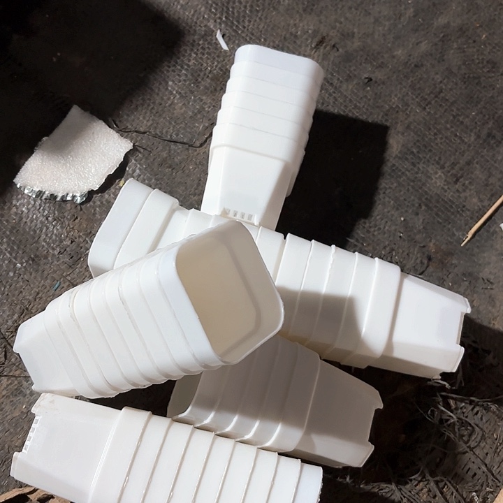 6.5公分白方盆120个