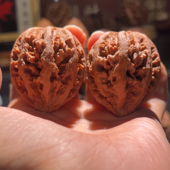 可***乐吊坠文玩核桃楸八棱88