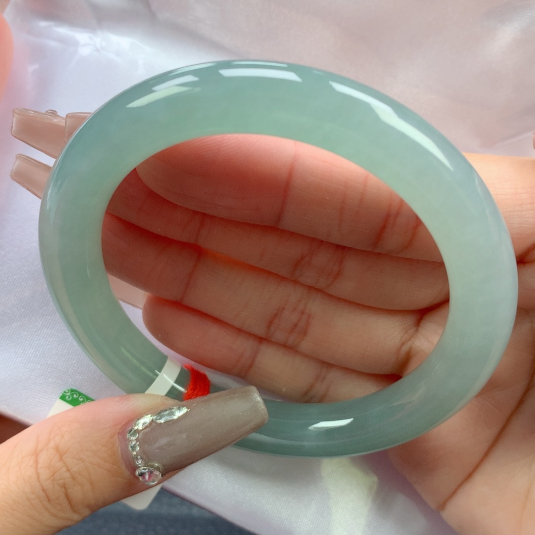 翡翠手镯未镶嵌57.6圆条