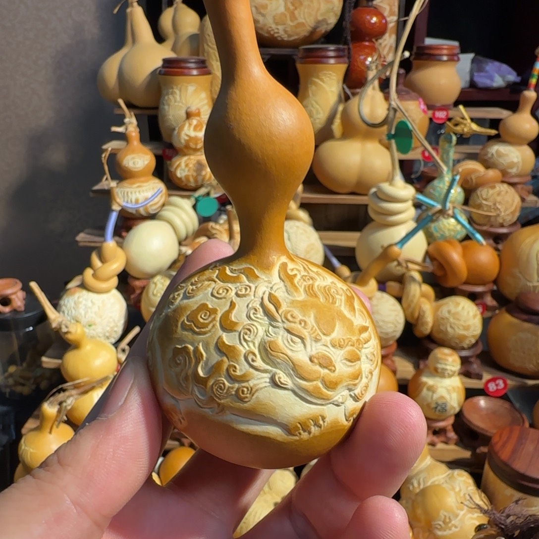 有机玻璃貔貅雕刻