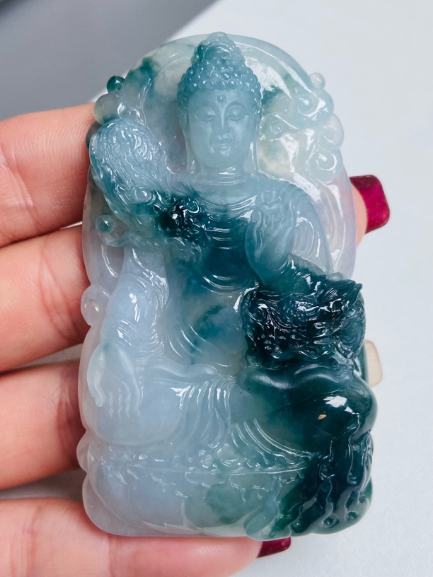 缅甸天然A货翡翠阿弥陀佛