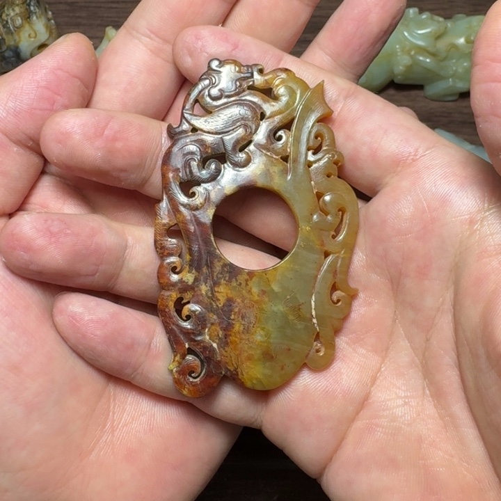 胡***贸和田玉未镶嵌挂件