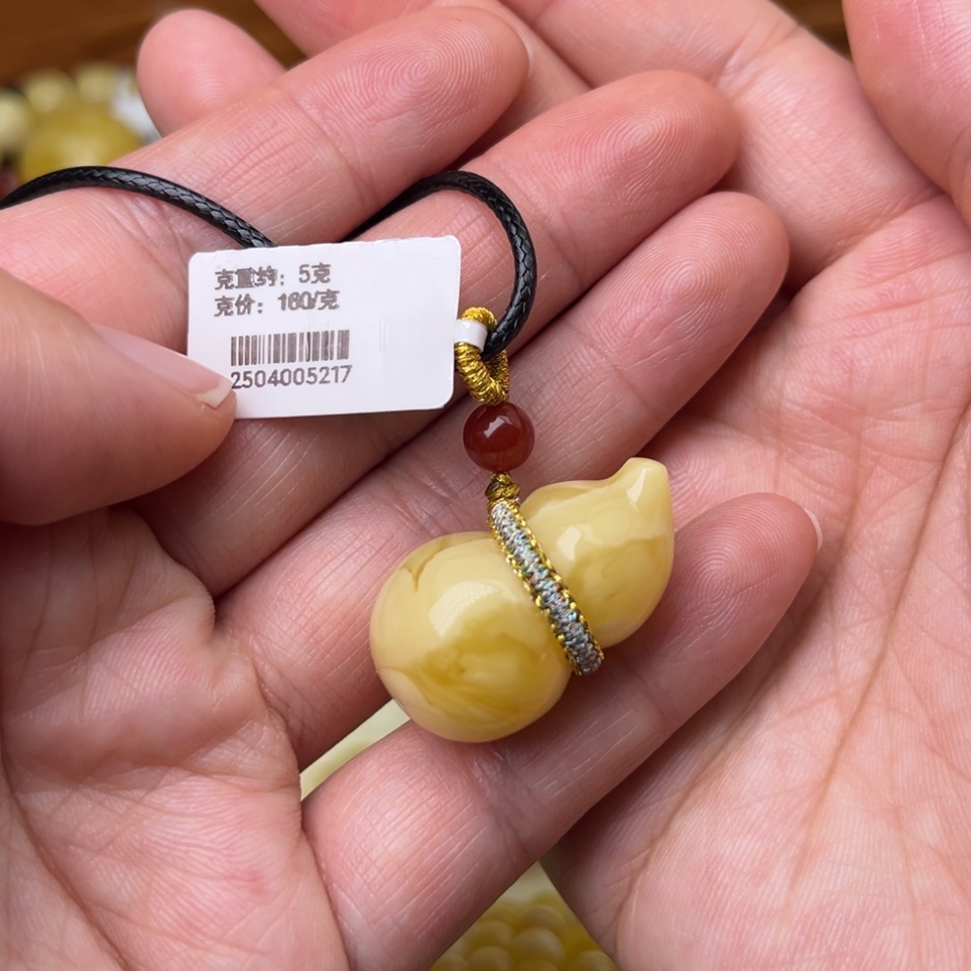 裸石蜜蜡未镶嵌立体葫芦浓白蜡