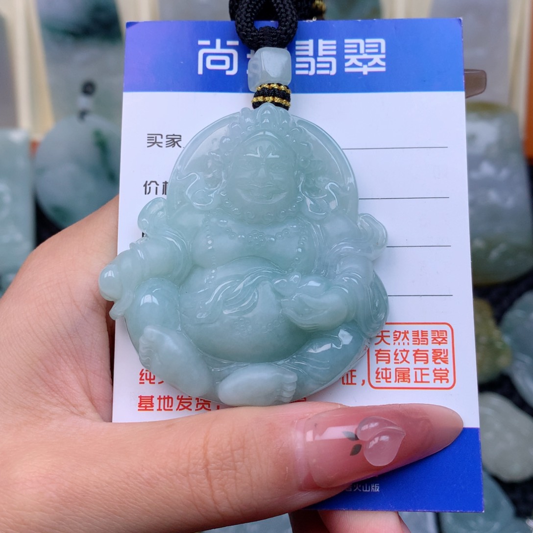 翡翠颈饰未镶嵌缅甸翡翠