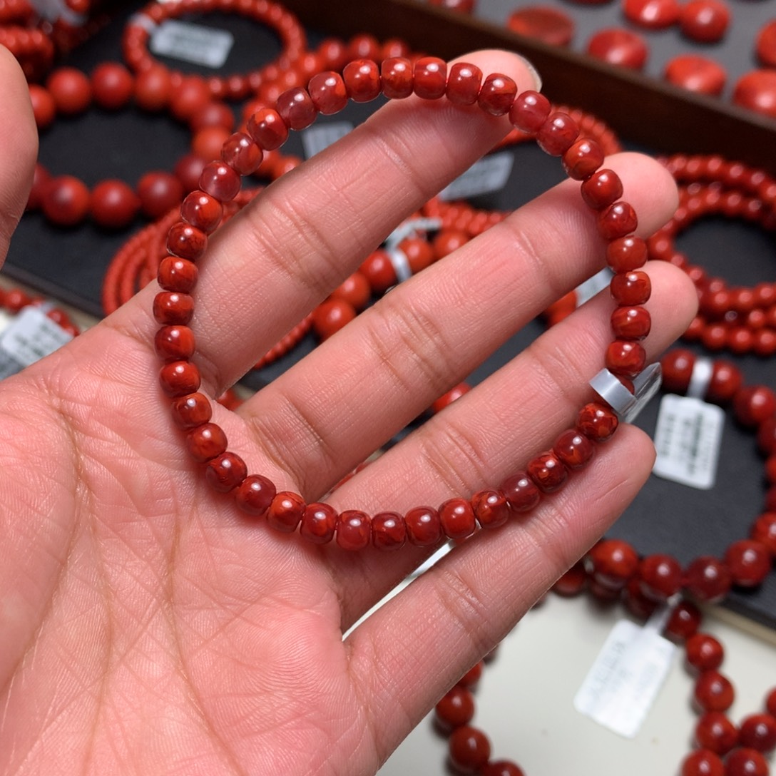 南红玛瑙未镶嵌手串7.4mm+牛血火焰老型手串 精工老型