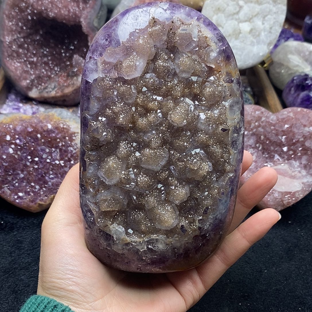 未镶嵌发晶大型摆件（非配饰）