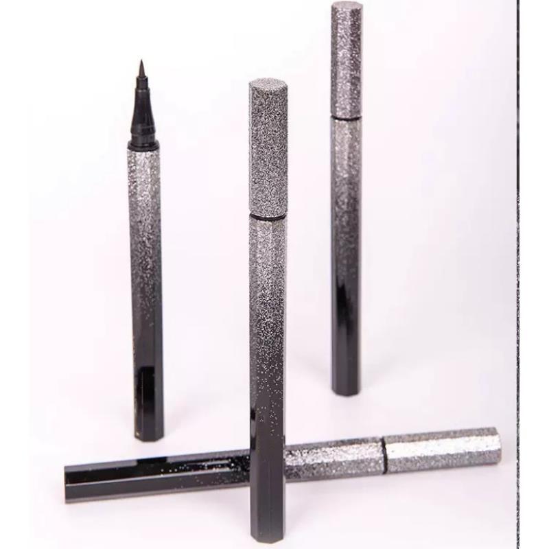 C20←看准再拍纵有狂风平地起眼线笔