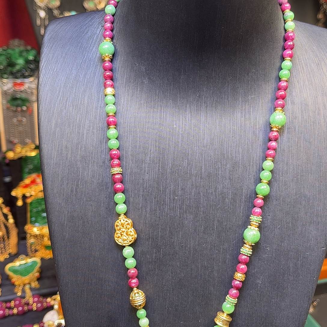 未镶嵌红宝石颈饰