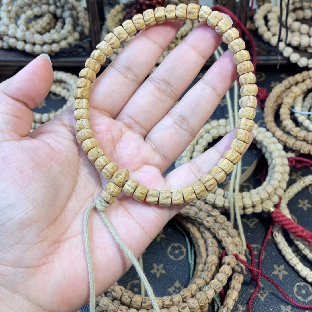 柏香籽/百香籽吊坠