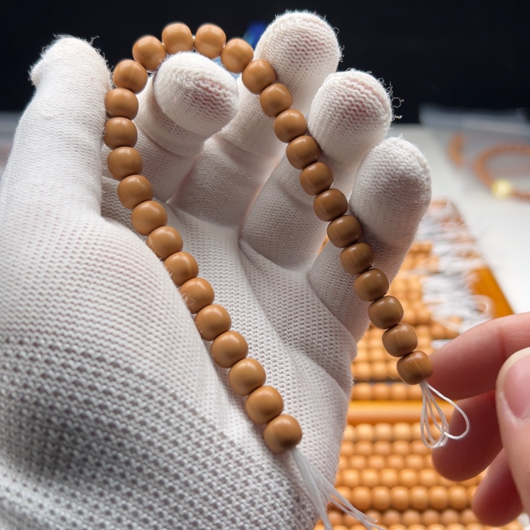 微***姐吊坠猴头核桃8小老型