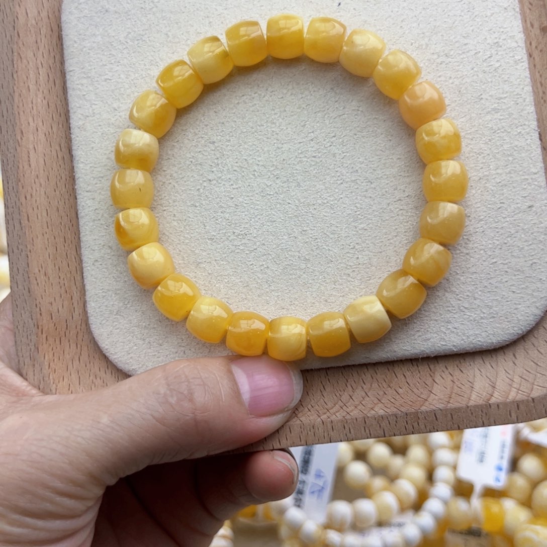琥珀手链未镶嵌9m直切