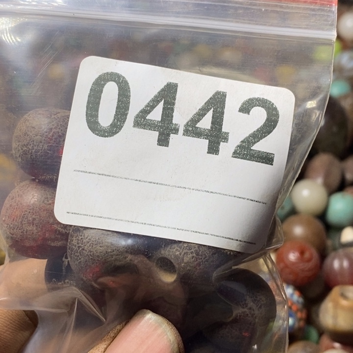 谭***和田玉（糖玉）未镶嵌手链