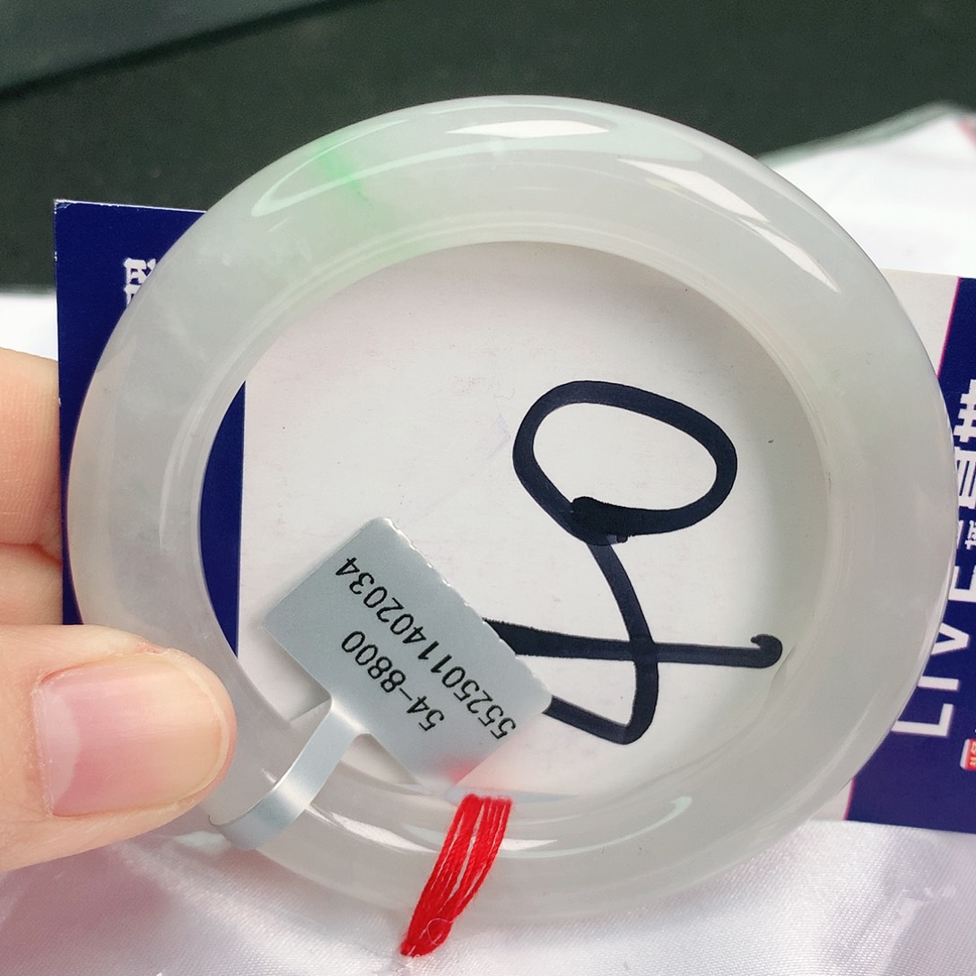 翡翠手镯未镶嵌缅甸天然A货翡翠