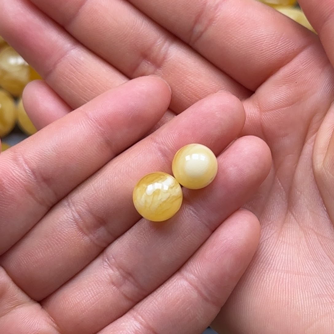 琥珀珠宝奇石未镶嵌呀*哈俄料蜜蜡对珠11～12mm