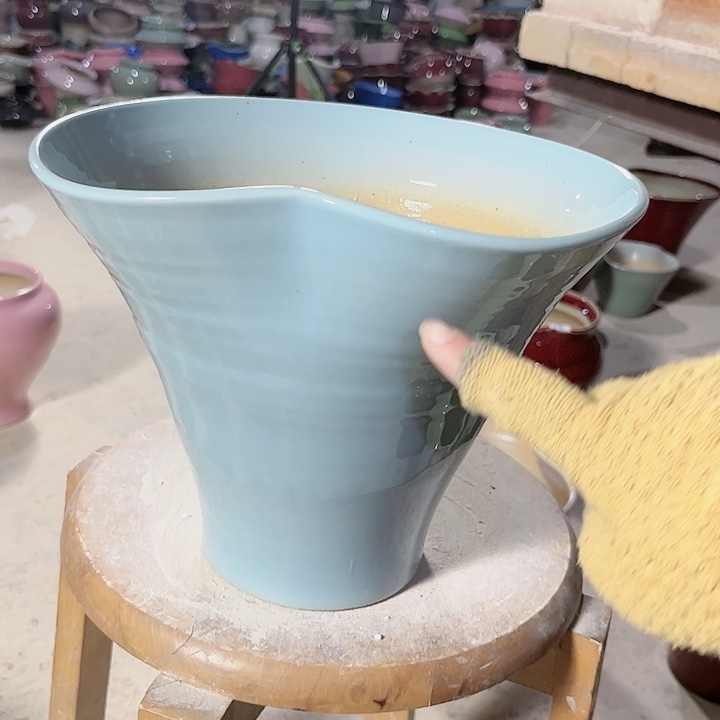 瓶口25高23 景德镇陶瓷学院