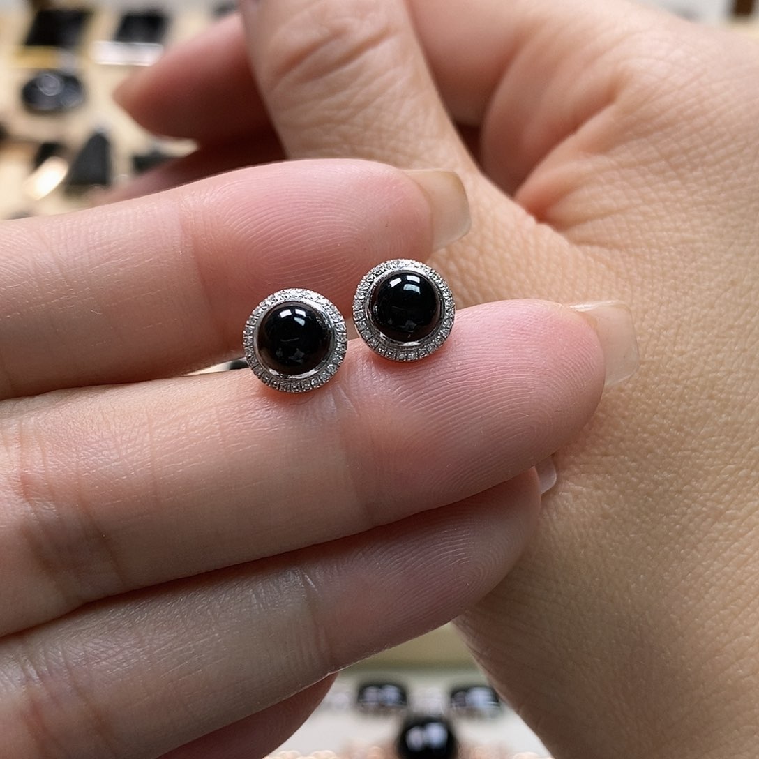 翡翠耳饰18K金镶嵌墨翠