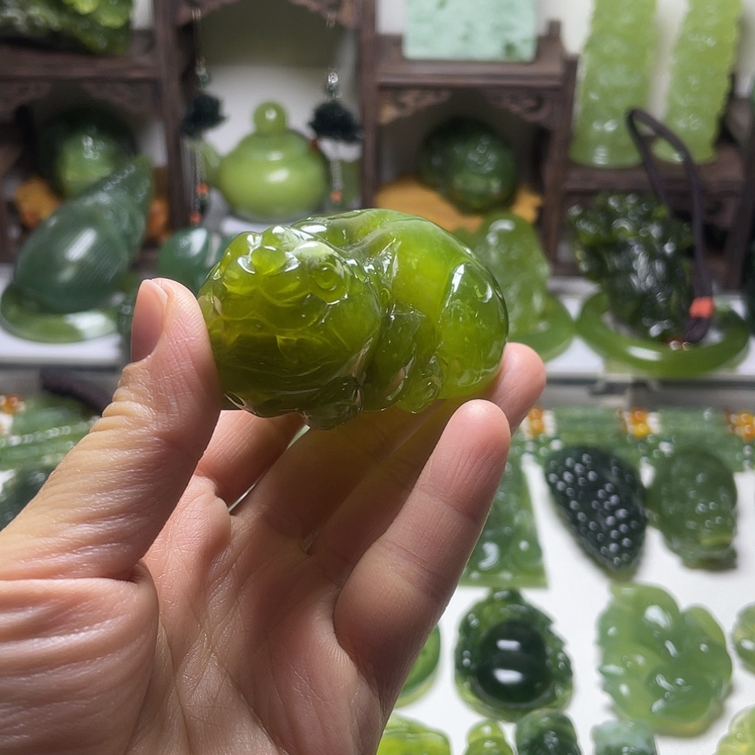 蛇纹石玉未镶嵌手把