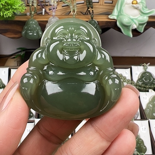 和田玉吊坠(赠链)未镶嵌玉*